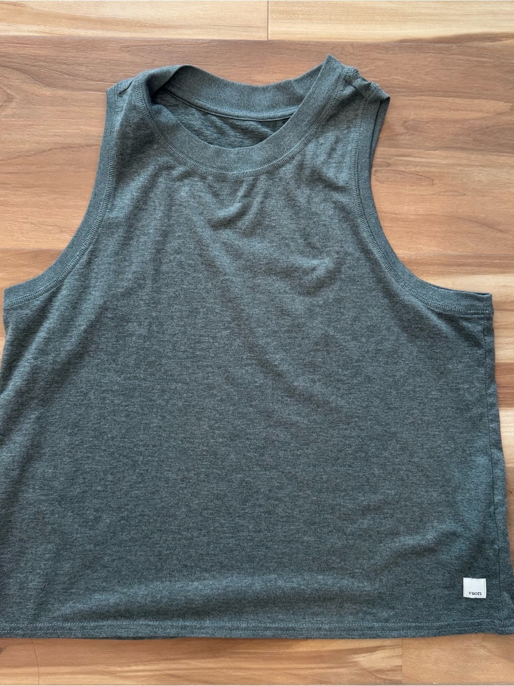 Vuori Women’s Energy Tank Top in Olive Heather